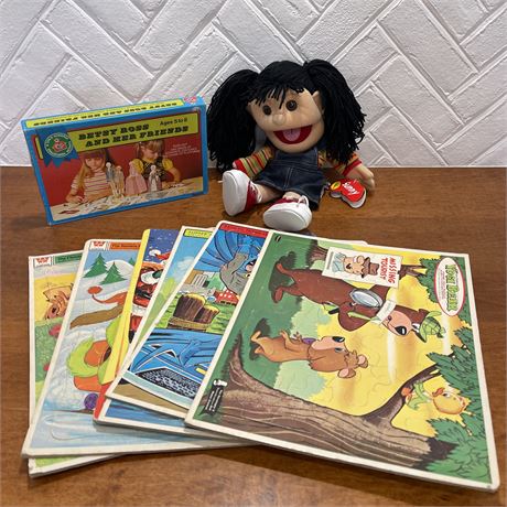 Vtg Frame Tray Puzzles, Betsy Ross and Friends Pop Out Dress Up and Sunny Puppet
