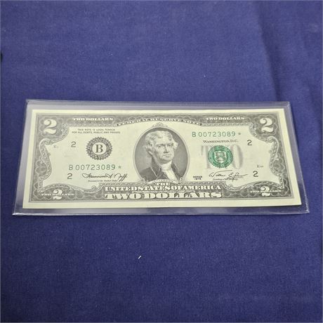 1976 Star Note $2.00 Bill w/Low Serial Number