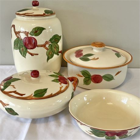 Vtg Franciscan "Apple" Serveware