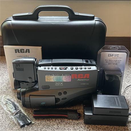 RCA AutoShot 32X Digital Zoom Camcorder w/ Batteries, Straps, Case & More
