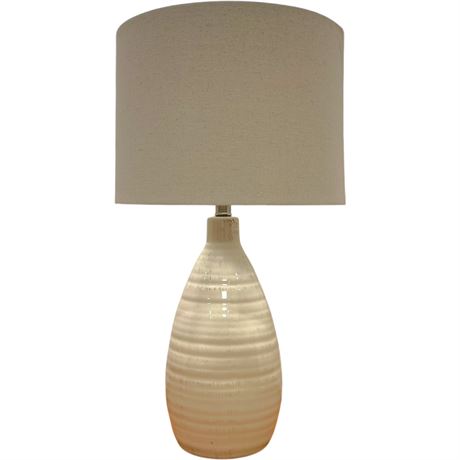 Ribbed Ceramic 3-Way Table Lamp
