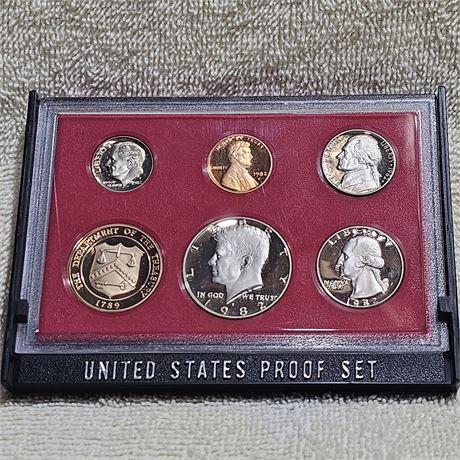 1982 United States Proof Set from the US Mint.