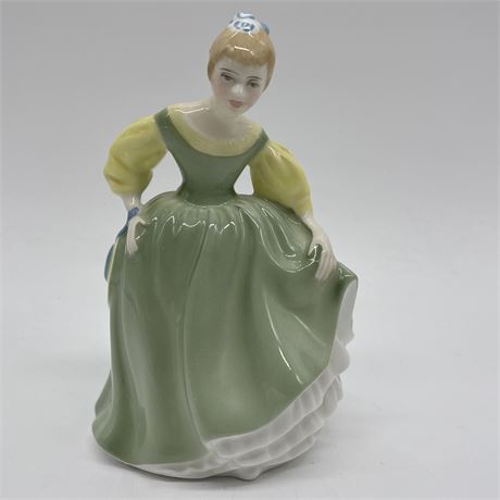 1966 Royal Doulton "Fair Maiden" Figurine HN 2211
