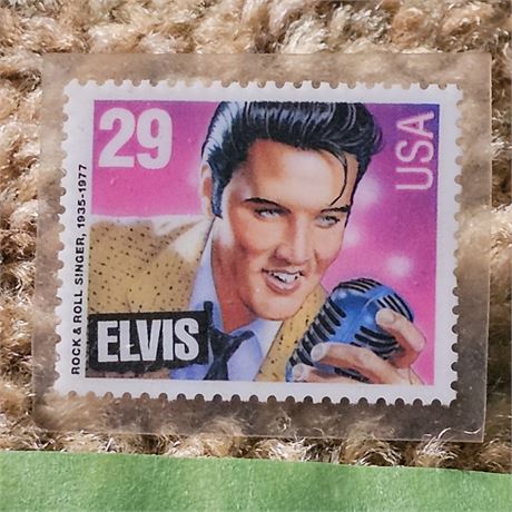 ELVIS PRESLEY PIN