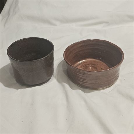 2 assortment bowls