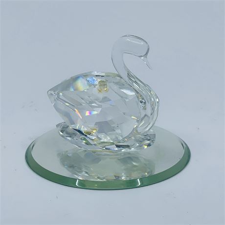 Crystal Petite Swan on Mirrored Attached Base