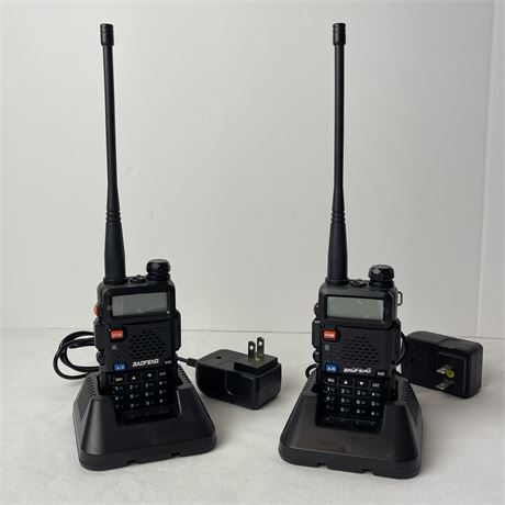 Pair of Baofeng UV-5R Dual Band Handheld Radio Transceiver w/ Battery Chargers