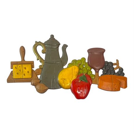 Vtg Midwest Iron Wine, Cheese and Fruit Wall Plaque