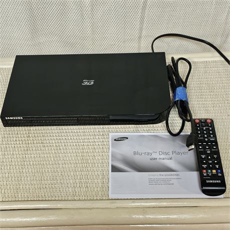 Samsung Blu-Ray Player w/Remote and Manual