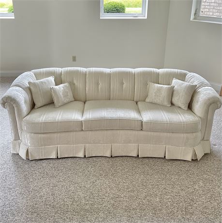 Key City Furniture Damask Upholstered Off-White Tufted and Skirted Sofa