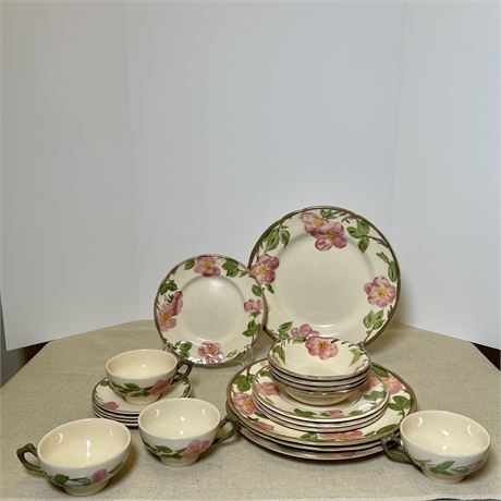 Setting for 4 Vtg Franciscan "Desert Rose" Ceramic - 20pc Total