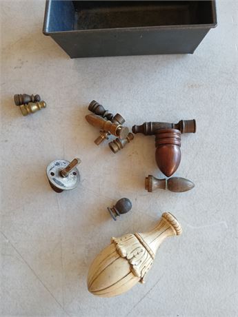 Lamp finials
