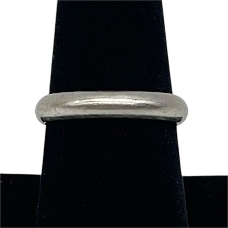 14k White Gold Wedding Band