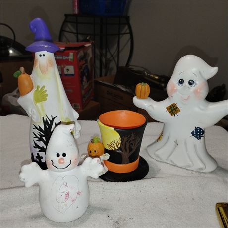 Ceramic Halloween figurines