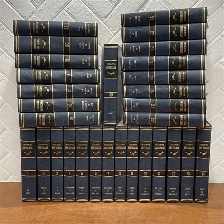 Vintage Encyclopedia Americana Complete 1-30 Book Set