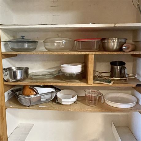Kitchen Pantry Cleanout