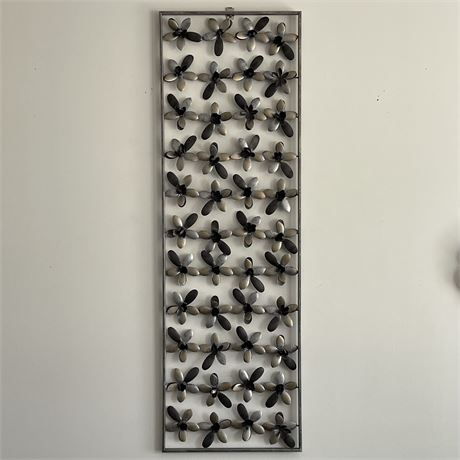 Metal 3D "Flower Wall" Hanging Decor