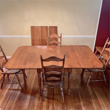 Vtg Drop-Leaf Dining Table w/ 3 Leaves & 4 Ladder Back Chairs