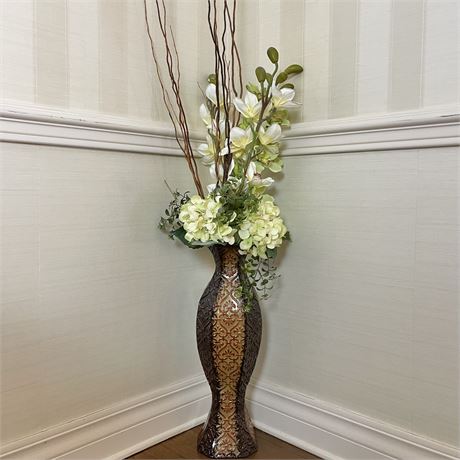 Metal Floor Vase with Spray
