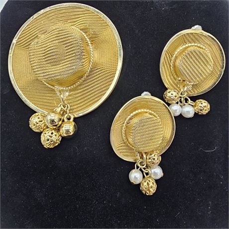 1980's Mesh Gold Tone Faux Pearls- Ladies Summer Hat Pin & Pierced Earrings