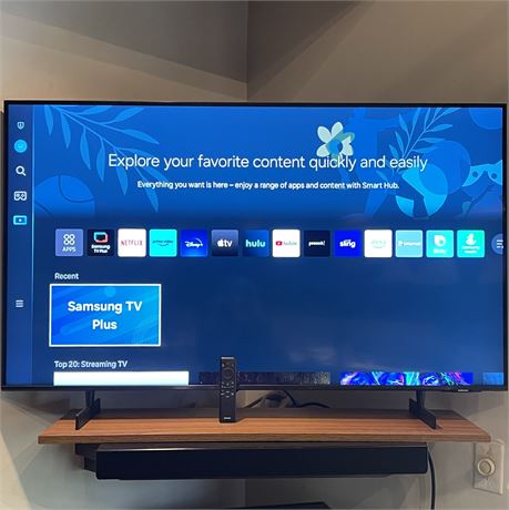 Samsung 50" USD 4K Smart TV with Stand and Remote