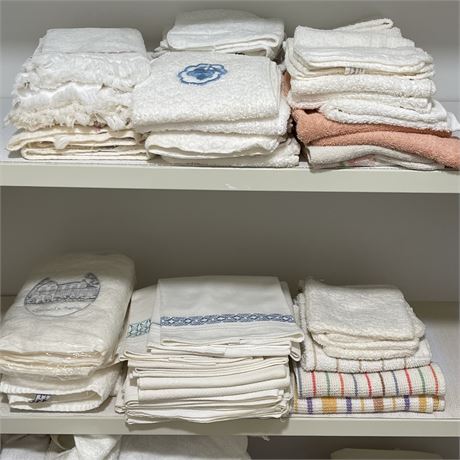Group of Washcloths, Hand Towels, and Fingertip Towels