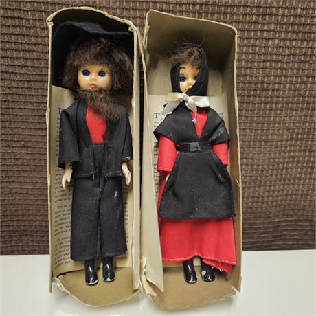 Vintage 5" Amish Boy & Girl Dolls