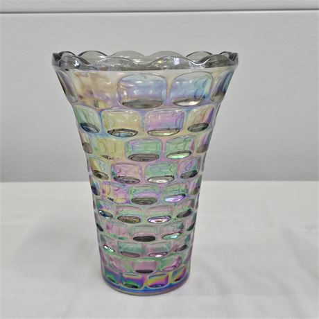 Iridescent Federal Yorktown Thumbprint Pattern Flower Vase