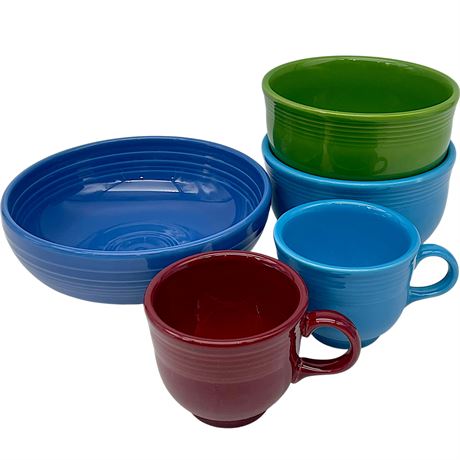Fiesta Ware Dishes in Peacock, Sapphire, Shamrock, Cinnabar