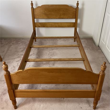 Nice Old Twin Size Wooden Bed Frame