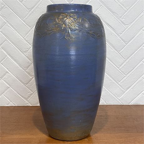 22" Blue Pottery Vase w/Gold Accent