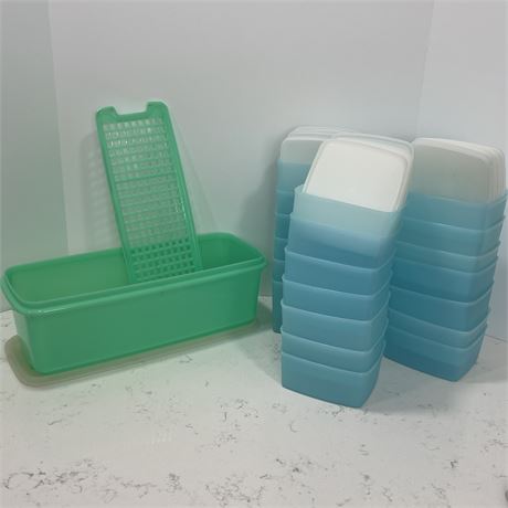 Vtg Tupperware Celery / Vegetable Kepper with Drain Tray & Containers with Lids