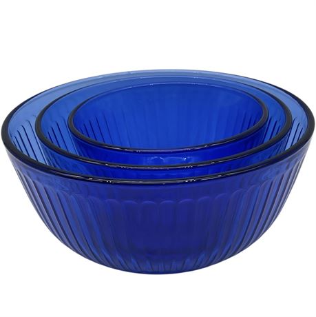 Vtg 3pc Fluted Pyrex Glass Nesting Mixing Bowls