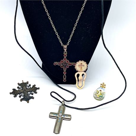 Religious Pendants & Necklaces Lot