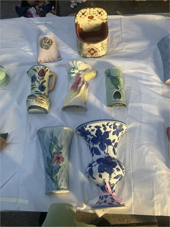 7 assorted wall pockets