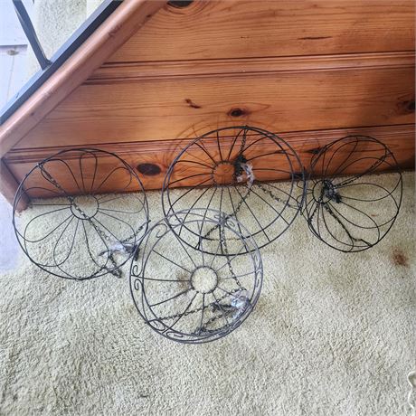 (4) Hanging Metal Flower Baskets