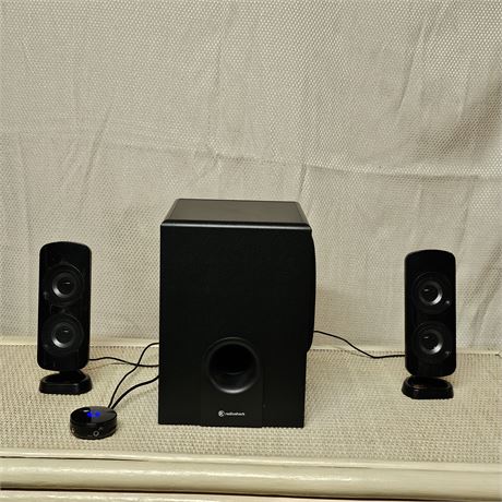RadioShack 2.1 Multimedia Speaker System w/Subwoofer