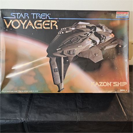 Star Trek Voyager Kazon Ship By Monogram *NOS*