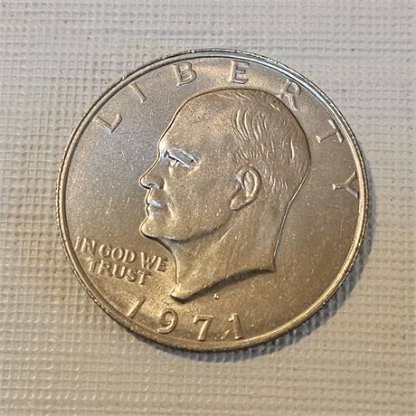 1971 D  Eisenhower Dollar Coin