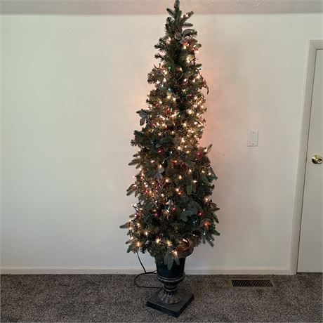 6.5ft Lighted Christmas / Pine Tree with Urn Style Pot