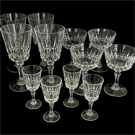 Setting for 4 Cristal D'Arques-Durand "Chantelle" Stemmed Barware