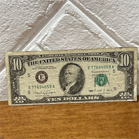 Pair Serial 1990 10 Dollar Bill Federal Reserve Note