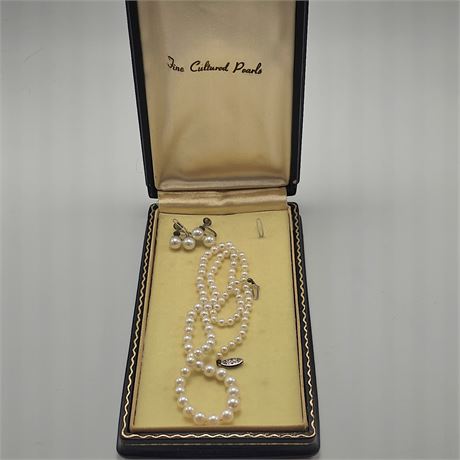 14K White Gold Vintage Pearl Necklace & Earring Set in Original Box