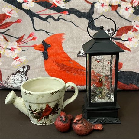 Cardinal Motif Decor, Planter & Throw Blanket