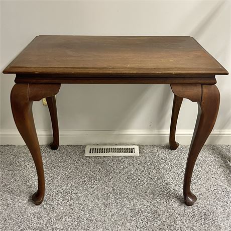 Vtg Queen Anne Style Tea Table w/ Side Pull-Out Trays