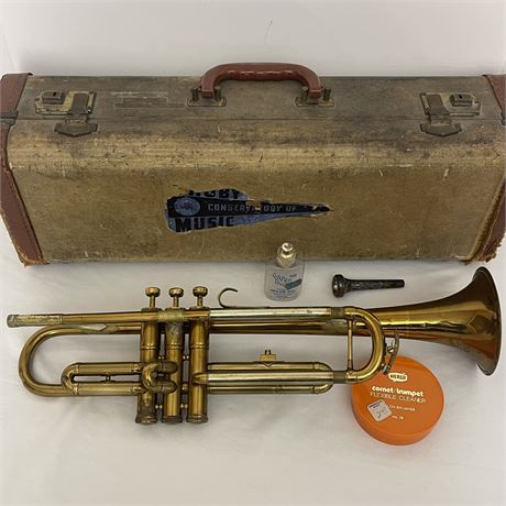 Buckingham 6561 Symphony Brass Trumpet w/ Case and Some Accessories