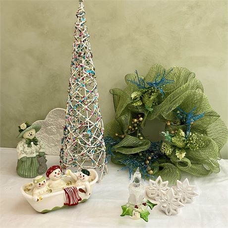 Christmas Decorations in Green & Blue Tones