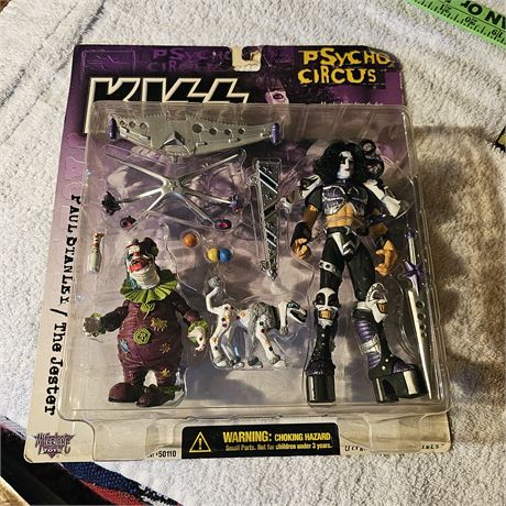 McFarlane Toys KISS Psycho Circus Paul Stanley / The Jester Action Figure. NEW