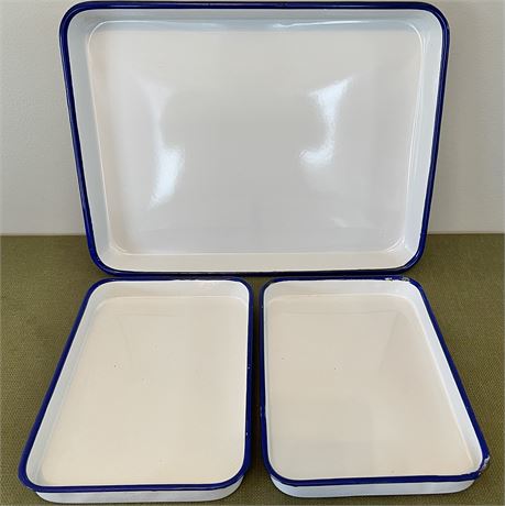 Vtg Enamelware Blue Trim Baking Sheets