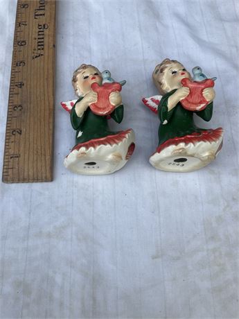 Vtg Napco RED/GREEN Christmas ANGEL Horn/BLUEBIRD Figurine (2543) 4.25" x 2.5"